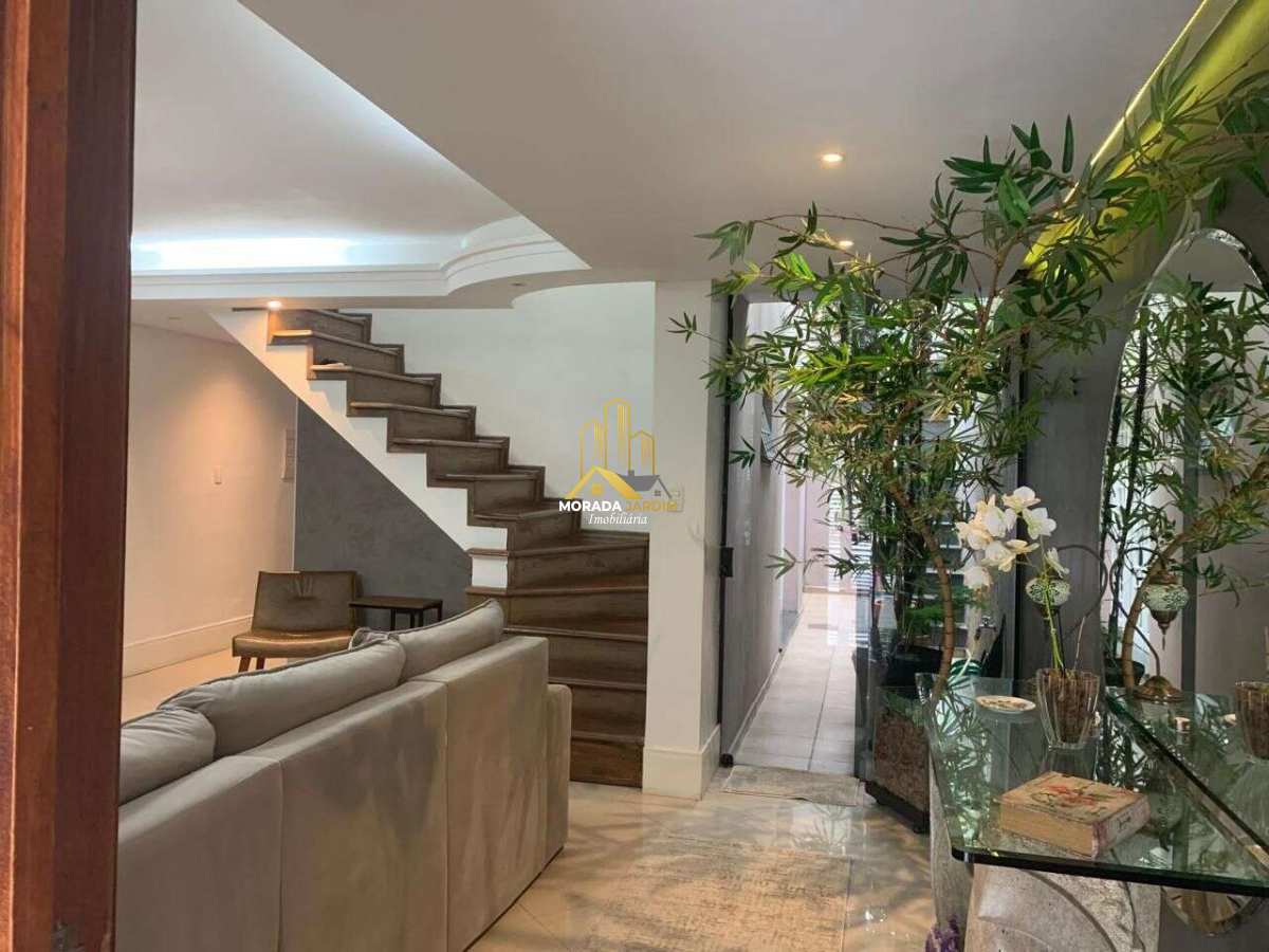 Casa à venda em São Caetano do Sul, Jd São Caetano, com 3 quartos, 186m² - Morada Jardim Negócios Imobiliario