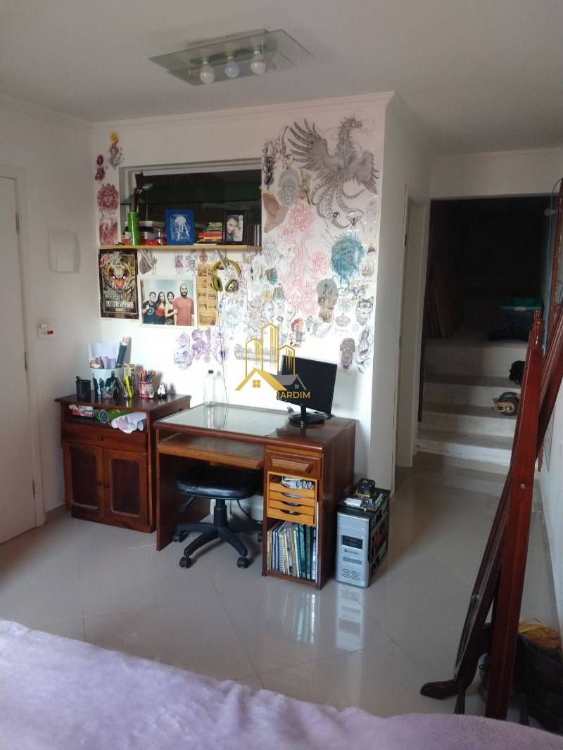 Casa com 4 quartos, 222m², à venda em Santo André, Vila Vitória - Morada Jardim Negócios Imobiliario